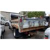 Image 2 : 2016 DODGE/RAM 5500 HEAVY DUTY, 2DR DUMP TRUCK, WHITE, VIN 3C7WRNBL9GG337652,