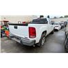 Image 3 : 2011 GMC SIERRA SLE, 4DR CREW CAB, WHITE, VIN 1GTR2VEA8BZ457041,