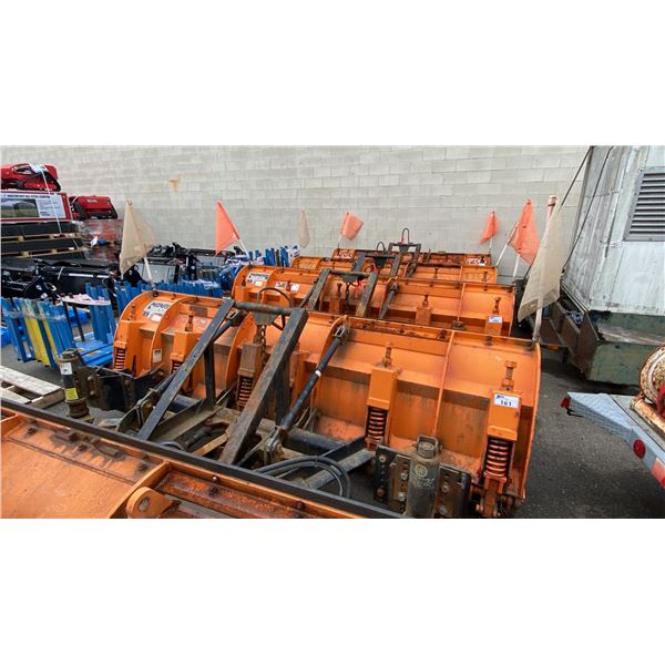 HEAVY DUTY 10' ORANGE MONROE SNOW PLOW WITH HITCH