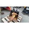 Image 4 : ACCURATE MODEL BKT HDCLU040/050-A-30V BLACK EXCAVATOR CLEANING BUCKET & EFI RIPPER ATTACHMENT