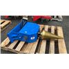 Image 1 : GIYI GY-WS43 BLUE MINI SKID STEER LOG SPLITTER ATTACHMENT