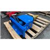 Image 2 : GIYI GY-WS43 BLUE MINI SKID STEER LOG SPLITTER ATTACHMENT