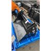 Image 1 : GIYI GY-XKH39 39" MINI SKID STEER HYDRAULIC 4-IN-1 BUCKET ATTACHMENT