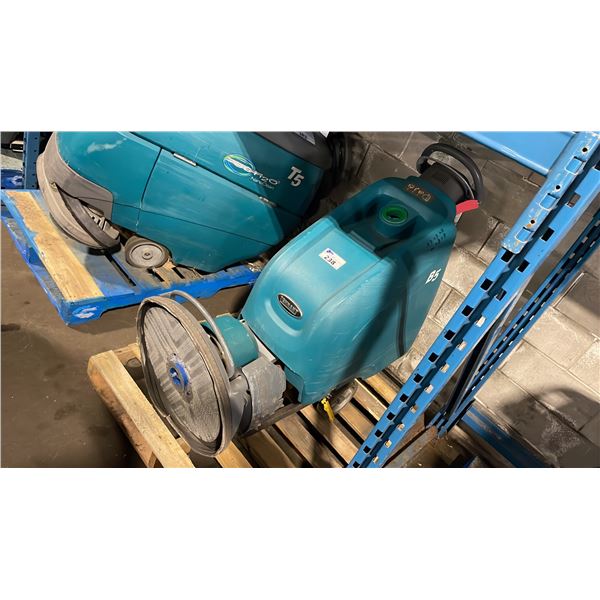 TENNANT B5 20" COMMERCIAL WALK BEHIND ELECTRIC FLOOR BURNISHER