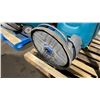 Image 2 : TENNANT B5 20" COMMERCIAL WALK BEHIND ELECTRIC FLOOR BURNISHER