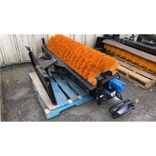 GIYI GY-SE61 61" HYDRAULIC SKID STEER SWEEPER ATTACHMENT