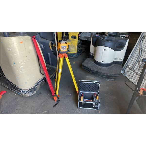 HW129818 SELF LEVELING ROTARY LASER SET IN TRANSPORT CASE WITH TRIPOD & SURVEYORS RULER