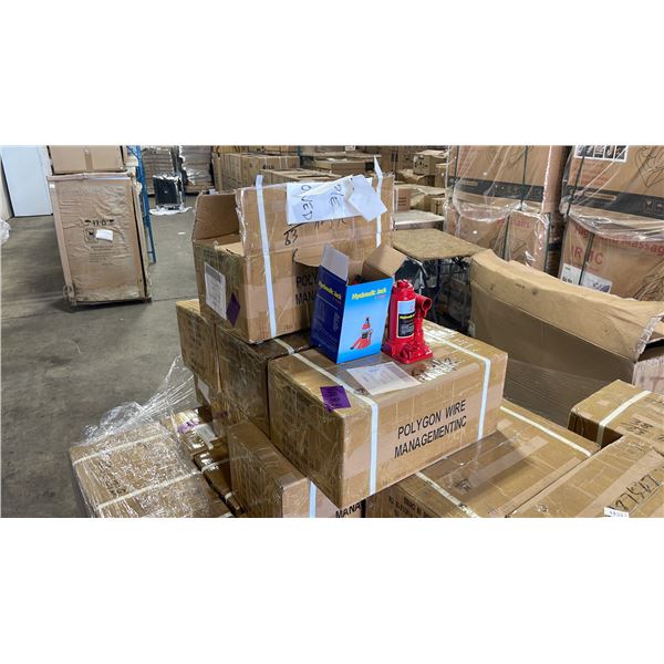 4 BOXES OF 8 RED INDUSTRIAL 2 TON BOTTLE JACKS IN PACKAGING *32 JACKS TOTAL*