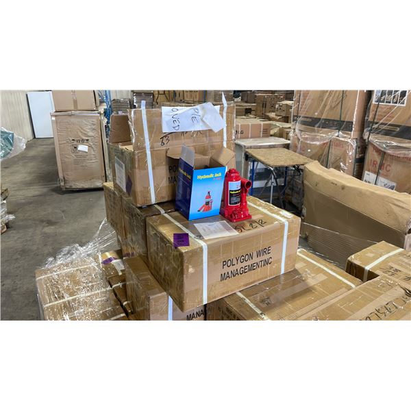 4 BOXES OF 8 RED INDUSTRIAL 2 TON BOTTLE JACKS IN PACKAGING *32 JACKS TOTAL*
