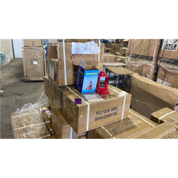 4 BOXES OF 8 RED INDUSTRIAL 2 TON BOTTLE JACKS IN PACKAGING *32 JACKS TOTAL*