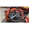 Image 8 : KUBOTA B2630 HST, TRACTOR, ORANGE, VIN NIL