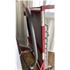 Image 2 : RED HEAVY DUTY INDUSTRIAL MOBILE JOB SITE POWER DISTRIBUTION CENTER WITH HEAVY CABLE