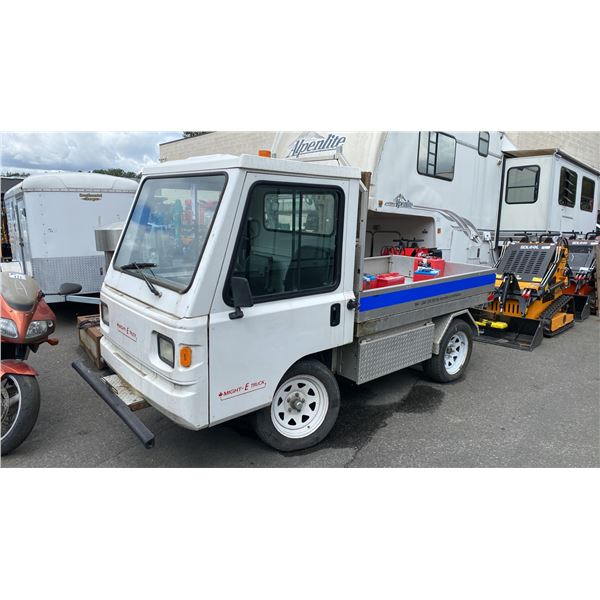 2017 CANADIAN ELECTRIC VEHICLES MIGHT-E-TRUCK, SMALL PICKUP, WHITE, VIN 2C9JB333XHE197106,