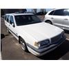 Image 2 : 1995 Volvo 850
