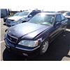 Image 1 : 1999 Acura 3.5 RL RUNS WITH MECHANICAL PROBLEMS