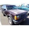 Image 2 : 1993 Ford Explorer RUNS WITH MECHANICAL PROBLEMS