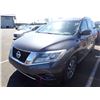 Image 1 : 2013 Nissan Pathfinder RUNS WITH MECHANICAL PROBLEMS