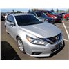 Image 2 : 2016 Nissan Altima