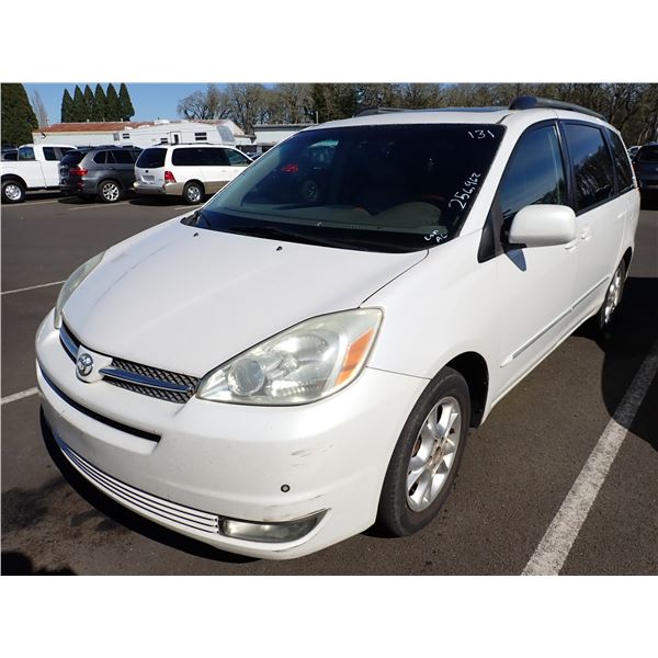 2005 Toyota Sienna