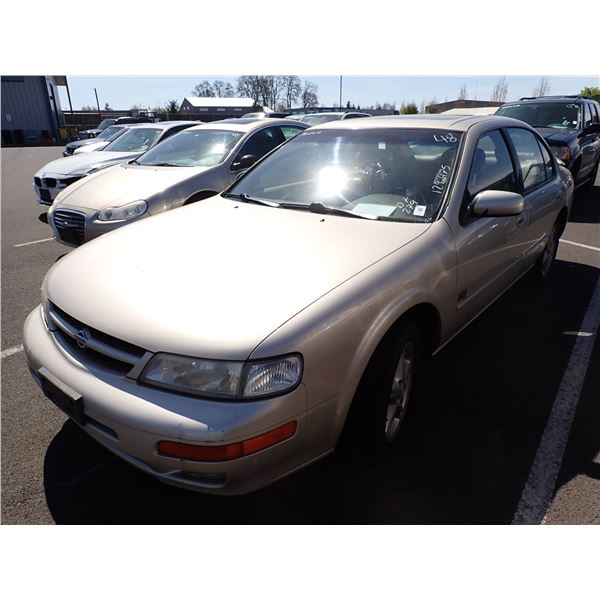 1999 Nissan Maxima
