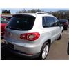 Image 3 : 2011 Volkswagen Tiguan
