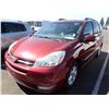 Image 1 : 2005 Toyota Sienna