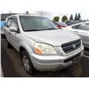 Image 2 : 2004 Honda Pilot