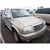 Image 2 : 2003 Suzuki XL7 RUNS WITH MECHANICAL PROBLEMS