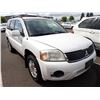Image 2 : 2011 Mitsubishi Endeavor RUNS WITH MECHANICAL PROBLEMS