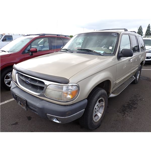 2000 Ford Explorer