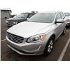 Image 1 : 2016 Volvo XC60 RUNS WITH MECHANICAL PROBLEMS