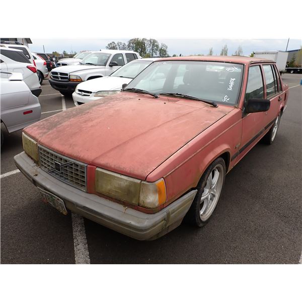 1990 Volvo 740 RUNS WITH MECHANICAL PROBLEMS