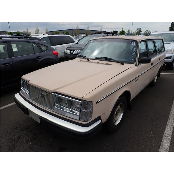 1985 Volvo 245