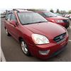 Image 2 : 2008 Kia Rondo