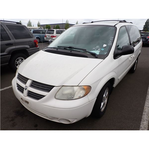 2005 Dodge Grand Caravan
