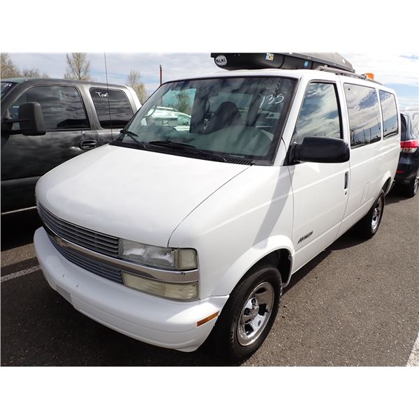2002 Chevrolet Astro Van