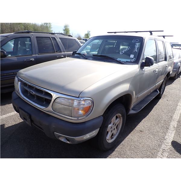 1999 Ford Explorer