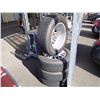 Image 4 : Wheels & Tires