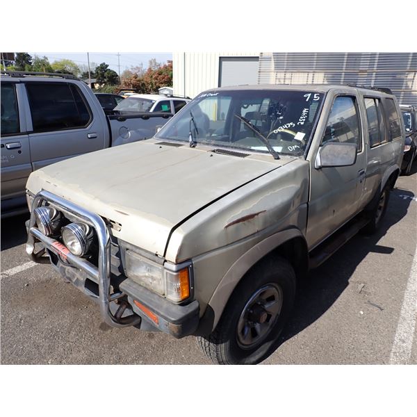 1992 Nissan Pathfinder