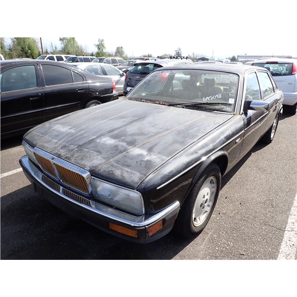 1994 Jaguar Vanden Plas