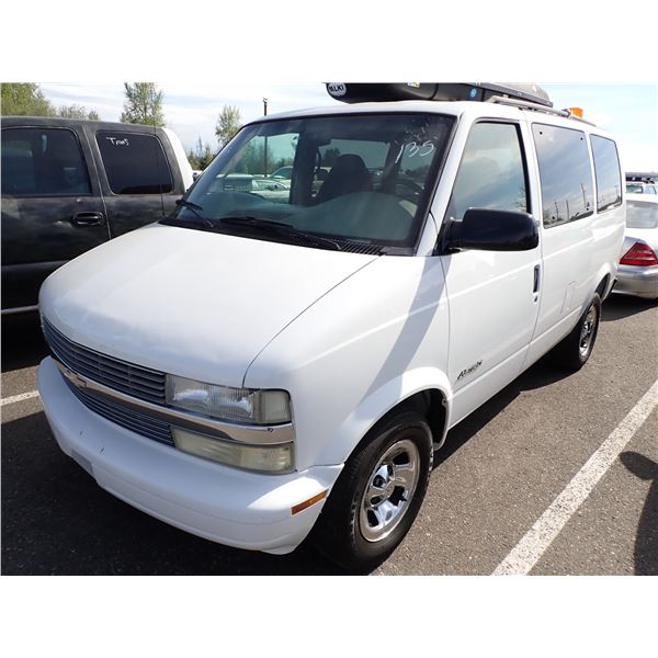 2002 Chevrolet Astro Van