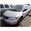 Image 1 : 2004 Chrysler Town and Country