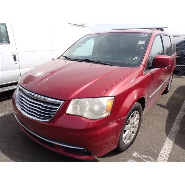 2014 Chrysler Town and Country