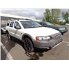 Image 2 : 2002 Volvo Cross Country