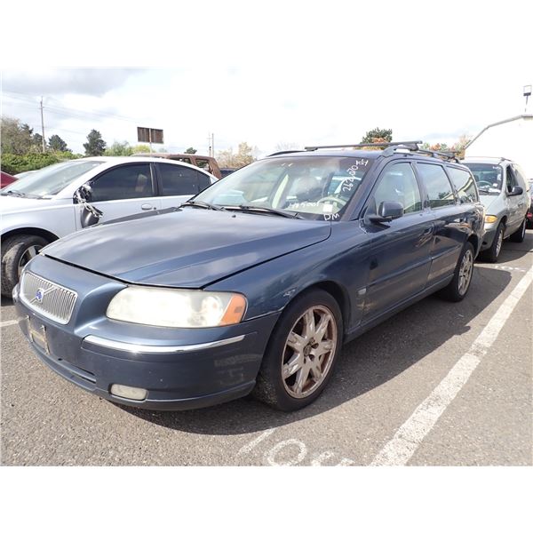 2005 Volvo V70