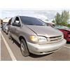Image 2 : 2000 Toyota Sienna