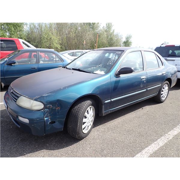 1995 Nissan Altima