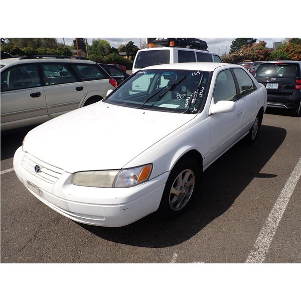 1999 Toyota Camry
