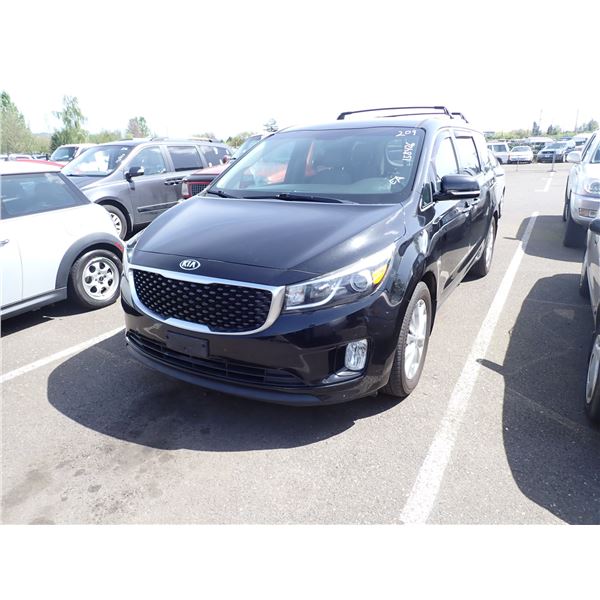 2016 Kia Sedona