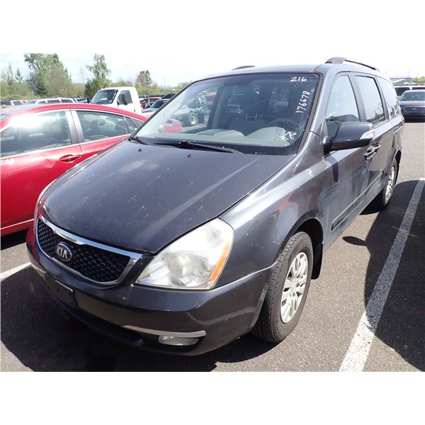 2014 Kia Sedona